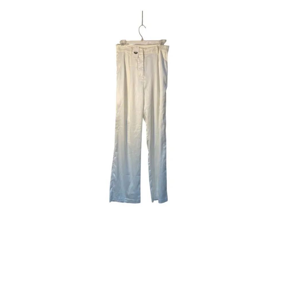 NWT DNA women’s ivory satin feel wide leg dress pants M